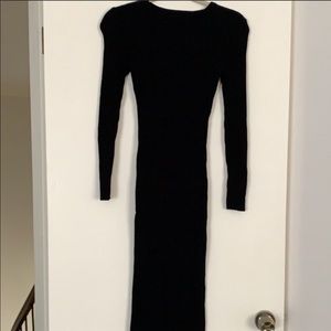 Blaxk ribbed slit dress